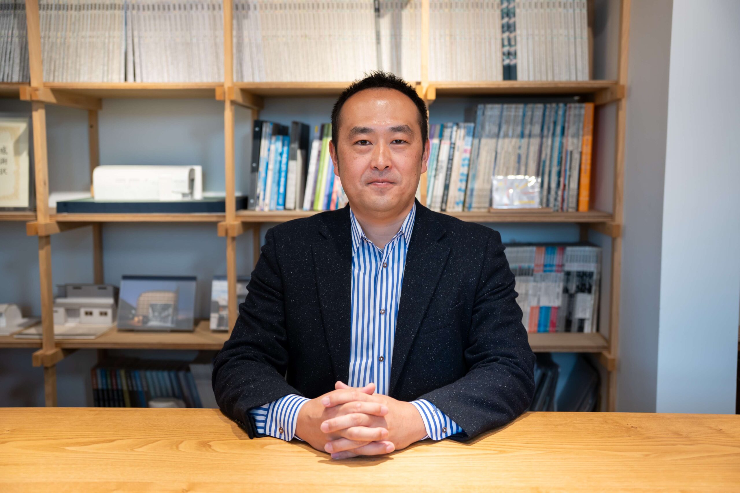 インタビュー記事の写真